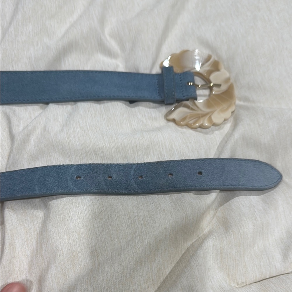 Sezane Women’s Blue Suede Belt with Cream Sculpted Buckle - Picture 2 of 4
